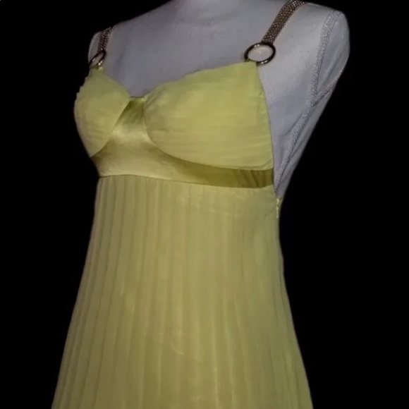 ❤️ROBERTO CAVALLI VINTAGE CHARTREUSE YELLOW PLEATED HALTER TOP 40 ITALIAN W/TAGS - Picture 2 of 10